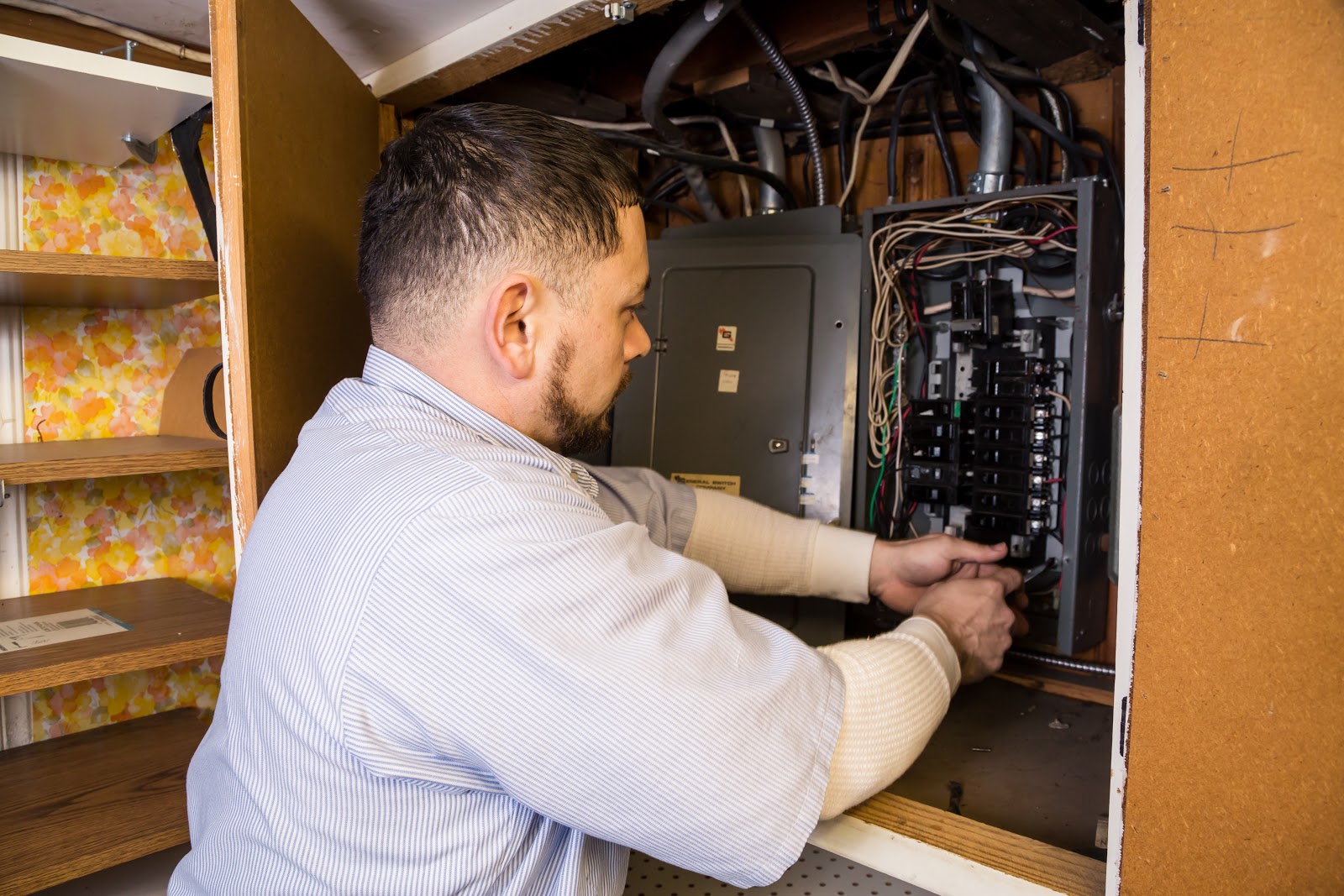 Keeping the electrical panel clearly labeled is an important task. Electrical Panel Labeling . Why Labeling Your Electrical Panel Is Important | Jeremy ...