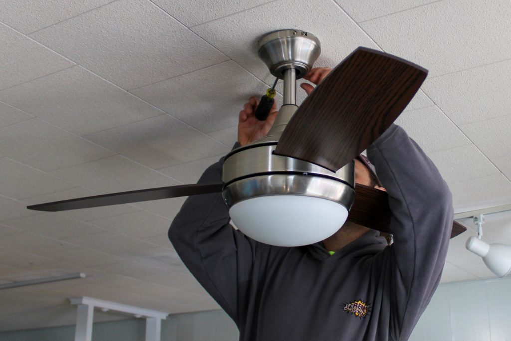 ceiling fan electrical installation